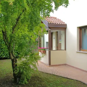 Piccole Dolomiti Bed & Breakfast